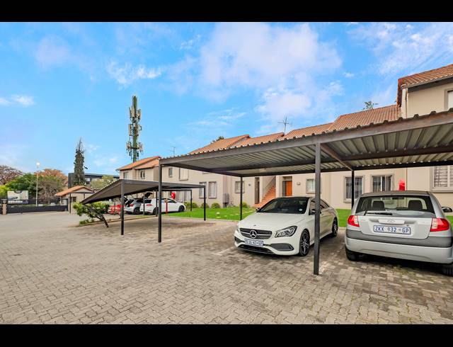 2 BEDROOM APARTMENT FOR SALE IN FERNDALE